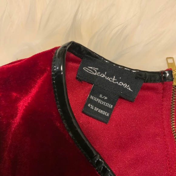 SEDUCTION Red Velvet Dress - S - Picture 3 of 6